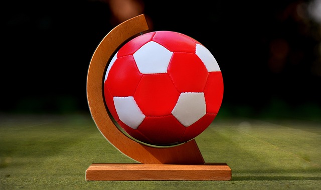 解说到了一个亚冠精英联赛的超巨失误…