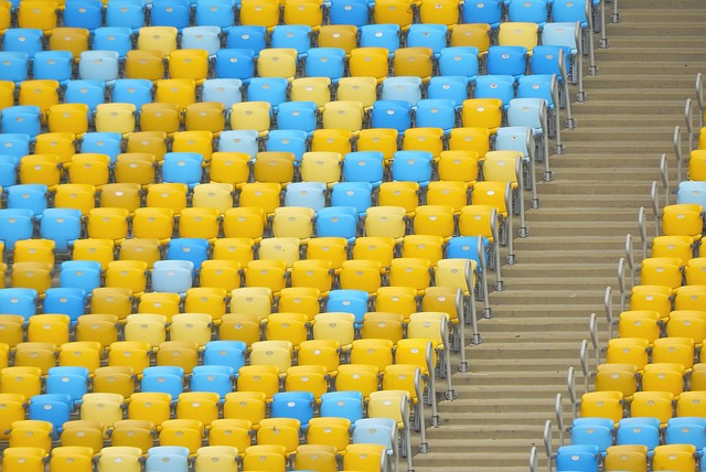 罗马诺：曼联并未与阿德耶米经纪人接触，也没与多特谈判